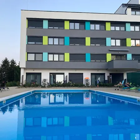 Gyemant Apartman * Balatonfoldvar